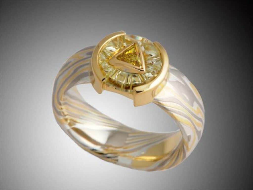 sapphire engagement ring
