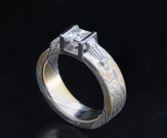 princess cut diamond engagement ring