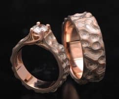 unique matching red gold wedding set