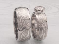 custom palladium wedding set